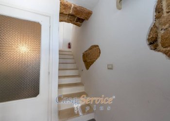 Scala - Casa indipendente via Giacomo Puccini, Matino - foto 9