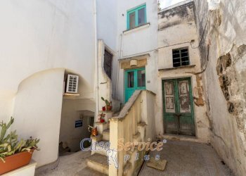 Cortile interno - Casa indipendente via Giacomo Puccini, Matino - foto 30