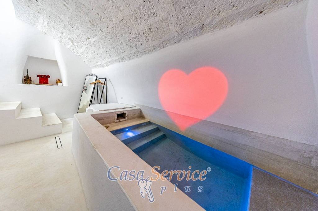 Piscina - Independent house via Francesco Petrarca, Matino - photo 1