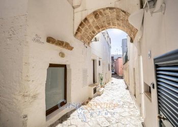 Cortile interno - Independent house via Francesco Petrarca, Matino - photo 7