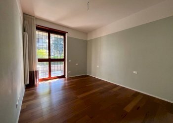Camera da letto - Apartment viale Cortina d'Ampezzo, 79, Roma - photo 24