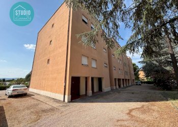 Foto 35 - Quadrilocale via palmiro togliatti
 
1, Marsciano - foto 35