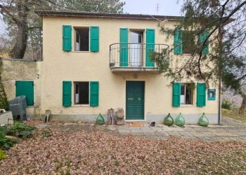 Facciata - Rustico Località Ca' di Stefano, Frontino - foto 2