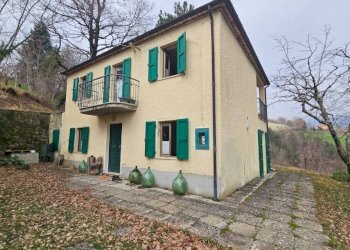Facciata - Rustico Località Ca' di Stefano, Frontino - foto 3