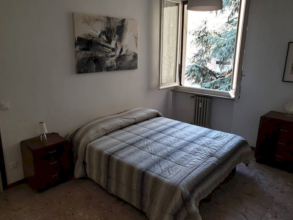 Camera da letto - Three-room apartment via Eugenio Curiel, 5, Parma (neighborhood Cittadella) - photo 3