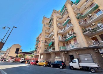 Facciata - Two-room apartment via Borzoli, Genova (neighborhood Borzoli) - photo 18