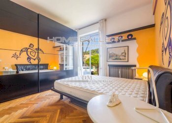 Camera da letto - Four-room apartment Genova (neighborhood Quarto) - photo 10
