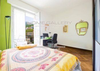 Camera da letto - Four-room apartment Genova (neighborhood Quarto) - photo 16