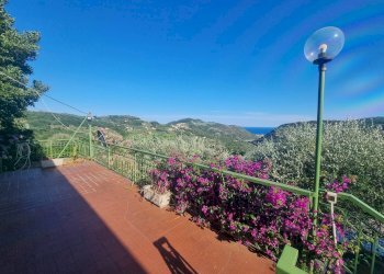 Foto 2 - Four-room apartment Via per Olle
 
40, Finale Ligure - photo 2