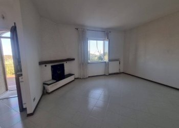 Foto 5 - Four-room apartment Via per Olle
 
40, Finale Ligure - photo 5