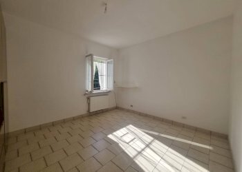 Foto 11 - Four-room apartment Via per Olle
 
40, Finale Ligure - photo 11