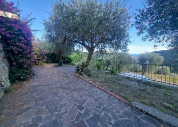 Foto 30 - Four-room apartment Via per Olle
 
40, Finale Ligure - photo 30