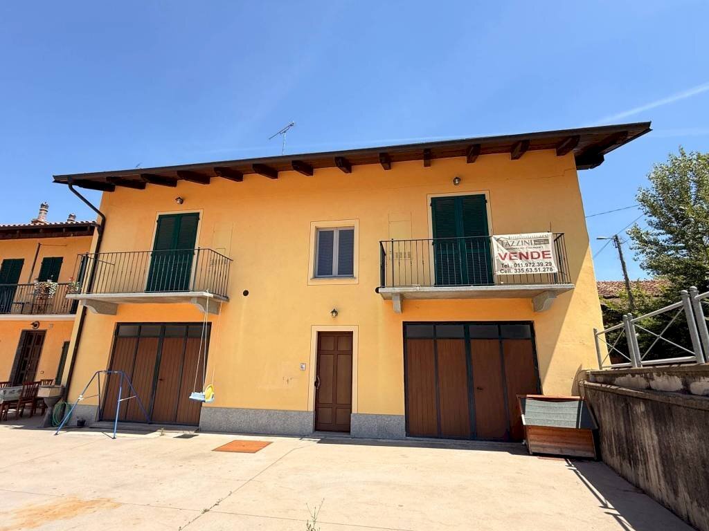 Facciata - Appartamento Frazione San Rocco, 136, Montaldo Roero - foto 1