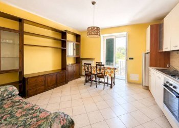 Cucina - Appartamento Frazione San Rocco, 136, Montaldo Roero - foto 4