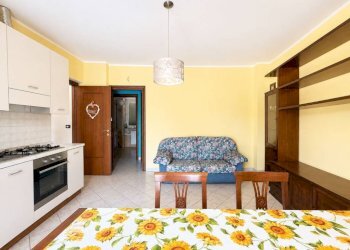 Cucina - Appartamento Frazione San Rocco, 136, Montaldo Roero - foto 6
