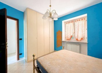 Camera da letto - Appartamento Frazione San Rocco, 136, Montaldo Roero - foto 8