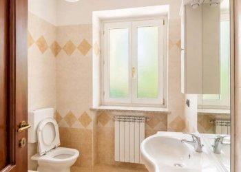 Bagno - Appartamento Frazione San Rocco, 136, Montaldo Roero - foto 10