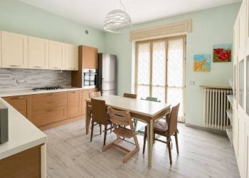 Cucina - Four-room apartment via Alessandro Volta, 8, Carmagnola - photo 14