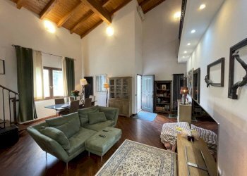 Salone - Villa viale Carlo Pisacane, 96, Ravenna (zona Marina di Ravenna) - foto 5