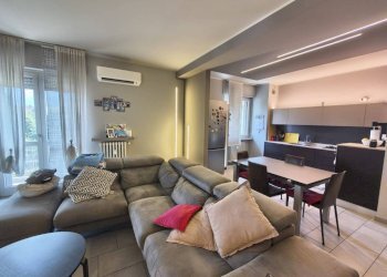 Salone - Three-room apartment via San Bernardo, 55, Mondovì - photo 6