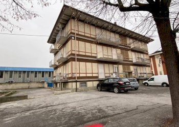 Facciata - Three-room apartment via Alba, Mondovì - photo 9
