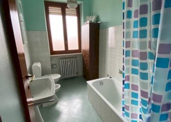 Bagno - Three-room apartment via Alba, Mondovì - photo 13