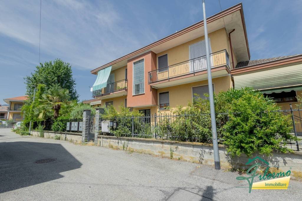 Facciata - Appartamento via Pietro Micca, San Gillio - foto 1