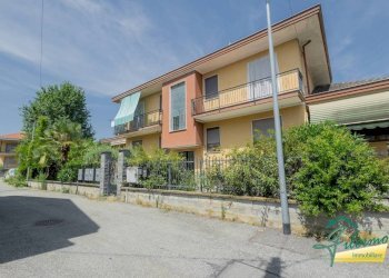 Facciata - Appartamento via Pietro Micca, San Gillio - foto 1