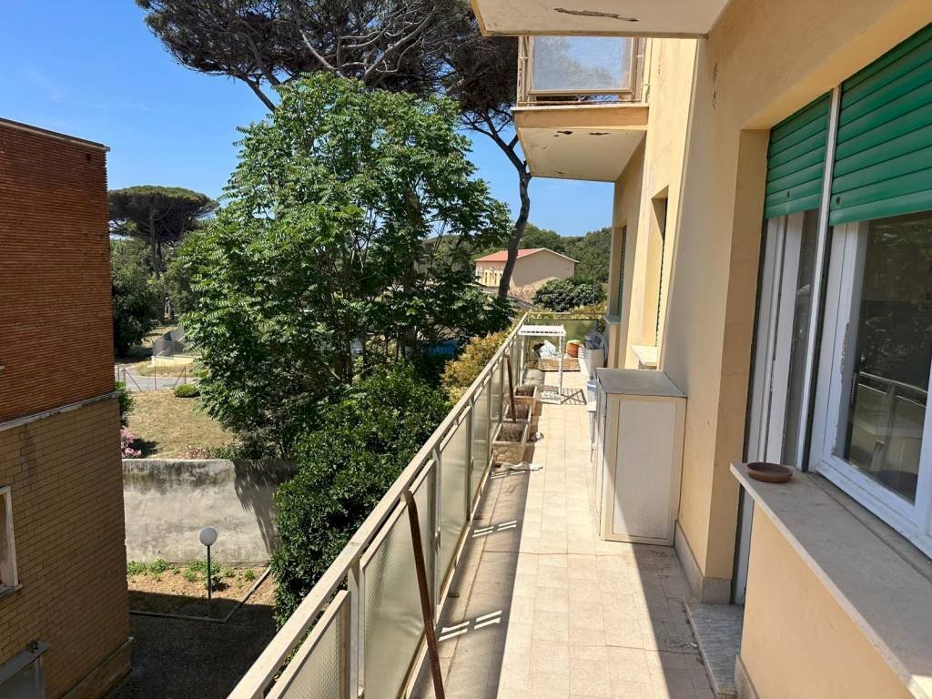 Terrazzo - Four-room apartment via 21 Aprile, Anzio - photo 1