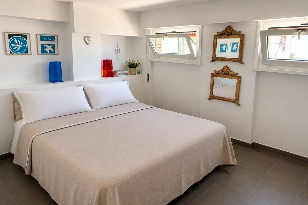 Camera da letto - Four-room apartment piazzale Orazio, 1, Anzio - photo 2