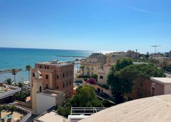 Vista - Four-room apartment piazzale Orazio, 1, Anzio - photo 7