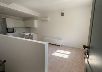 Salone - Two-room apartment via Carlina, 1, Castenaso - photo 9