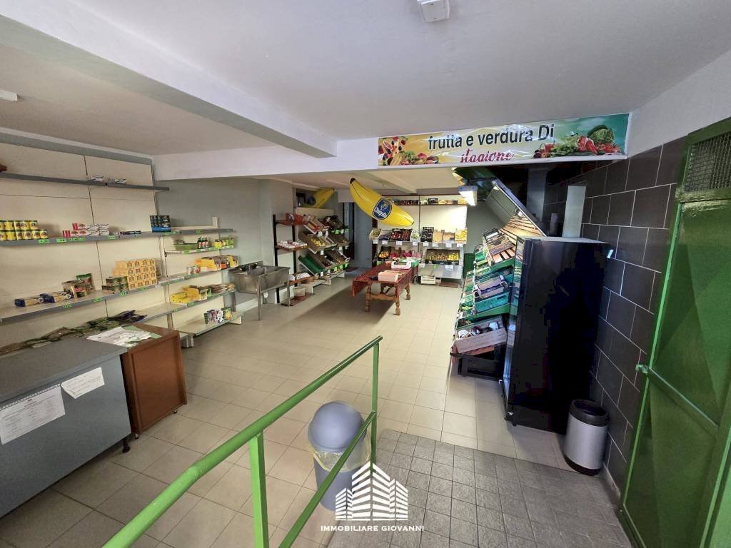 Interno non residenziale - Shop via Cesare Billia, Racconigi - photo 2