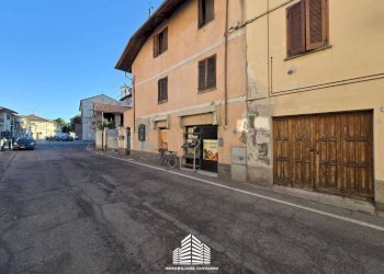 Zona - Shop via Cesare Billia, Racconigi - photo 1