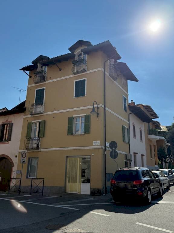 Facciata - Quadrilocale Costa San Sebastiano, 14, Biella - foto 1