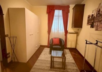 Cabina armadio - Quadrilocale Costa San Sebastiano, 14, Biella - foto 6