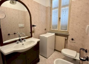 Bagno - Quadrilocale Costa San Sebastiano, 14, Biella - foto 10