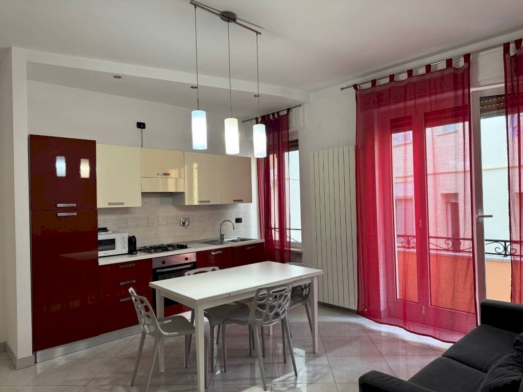 Cucina - Appartamento via Legnano 25, Sanremo - foto 1