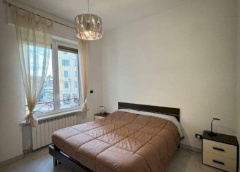Camera da letto - Two-room apartment via Legnano 25, Sanremo - photo 9