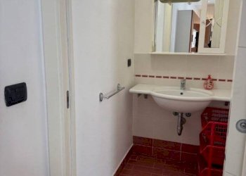Bagno - Two-room apartment via Legnano 25, Sanremo - photo 13