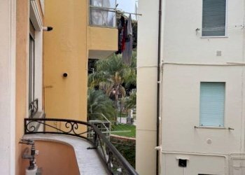 Balcone - Two-room apartment via Legnano 25, Sanremo - photo 22