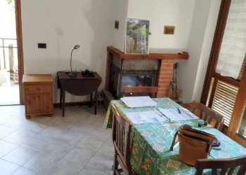 Salone - Appartamento via per La Ceca, Berbenno di Valtellina - foto 4