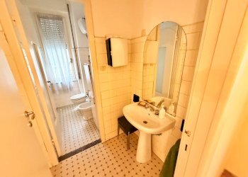 appartamento con balconi in vendita genova centro  - Appartamento piazza della Vittoria, Genova (zona Foce) - foto 18