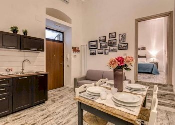 soggiorno - Bed & Breakfast via Famagosta, 12, Roma - foto 2