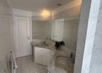 Bagno - Appartamento piazza Raffaele Rossetti, 5, Genova (zona Foce) - foto 13