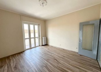Camera da letto - Quadrilocale Villafalletto - foto 12