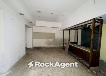 Interno non residenziale - Shop via Costantino Astarita, 43, Pagani - photo 10