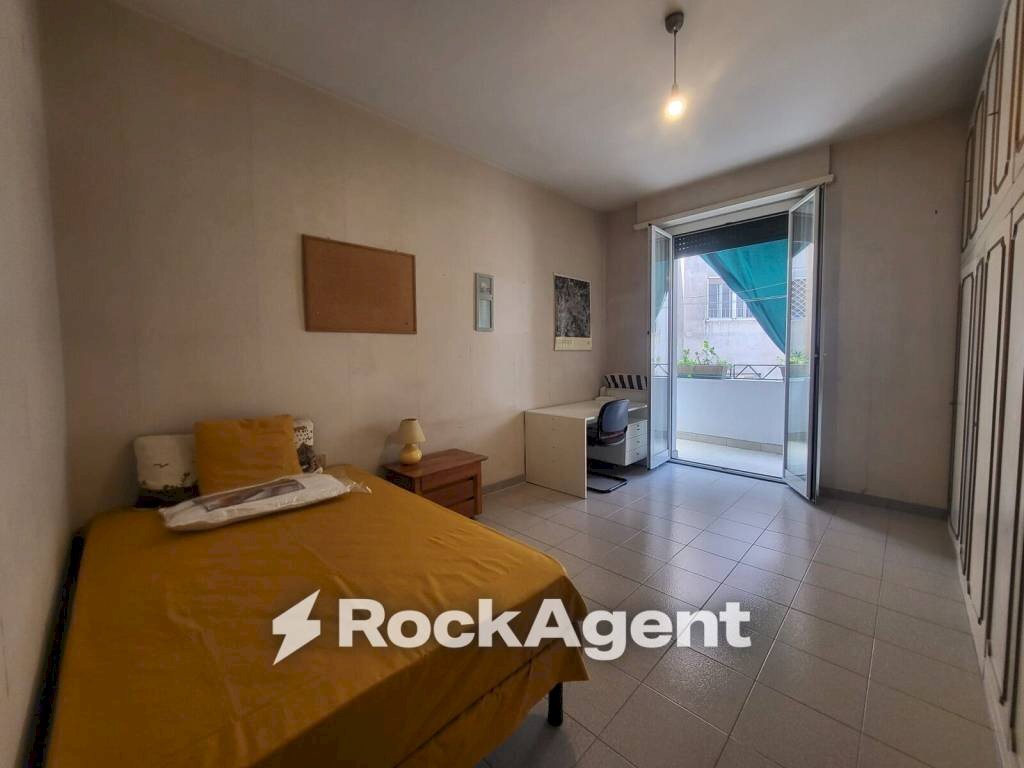 Camera da letto - Appartamento via dei Galla e Sidama, 11, Roma - foto 2