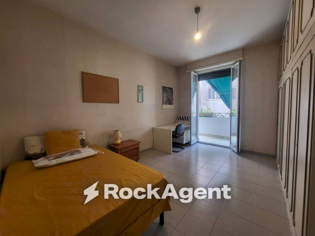 Camera da letto - Appartamento via dei Galla e Sidama, 11, Roma - foto 3