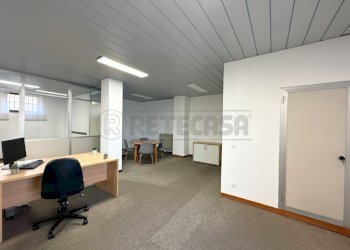 Gemini_Generated_Image_ixocmnixocmnixoc.png - Office Via Tagliamento, Vicenza - photo 5